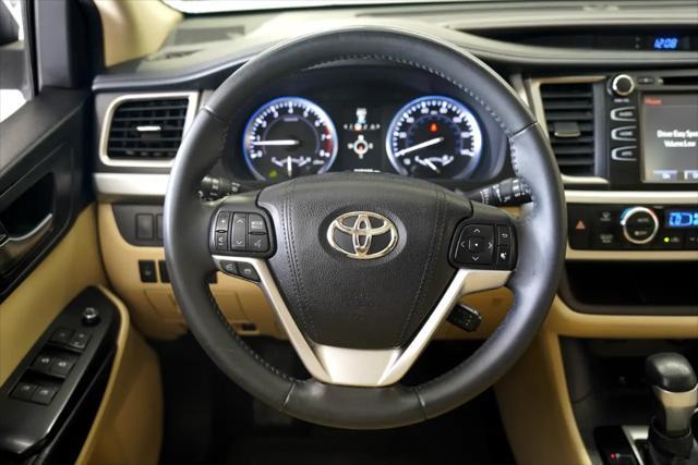 used 2016 Toyota Highlander car, priced at $13,275