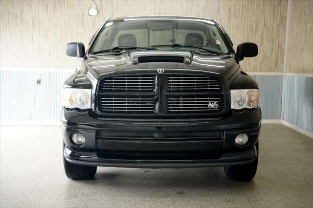 used 2004 Dodge Ram 1500 car