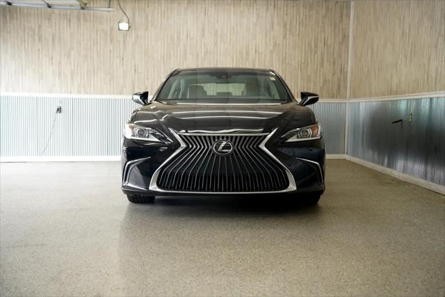 used 2019 Lexus ES 350 car, priced at $26,875