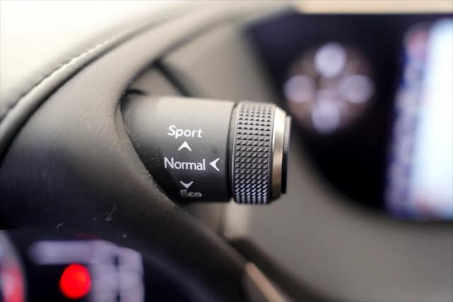 used 2019 Lexus ES 350 car, priced at $26,875
