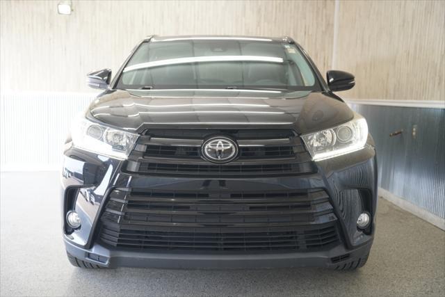 used 2017 Toyota Highlander car, priced at $22,375