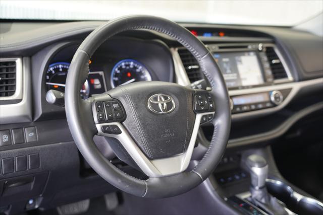 used 2017 Toyota Highlander car, priced at $22,375