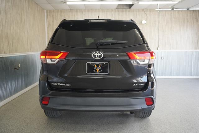 used 2017 Toyota Highlander car, priced at $22,375