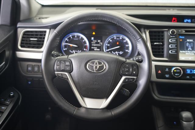 used 2017 Toyota Highlander car, priced at $22,375