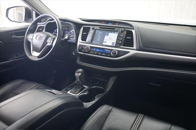 used 2017 Toyota Highlander car, priced at $22,375