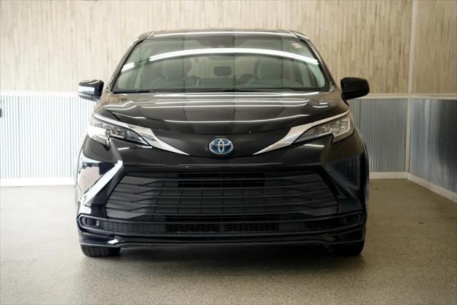 used 2021 Toyota Sienna car, priced at $31,675