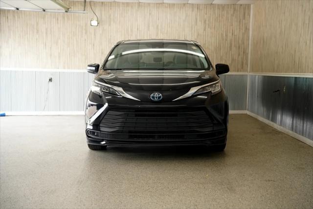 used 2021 Toyota Sienna car, priced at $31,675