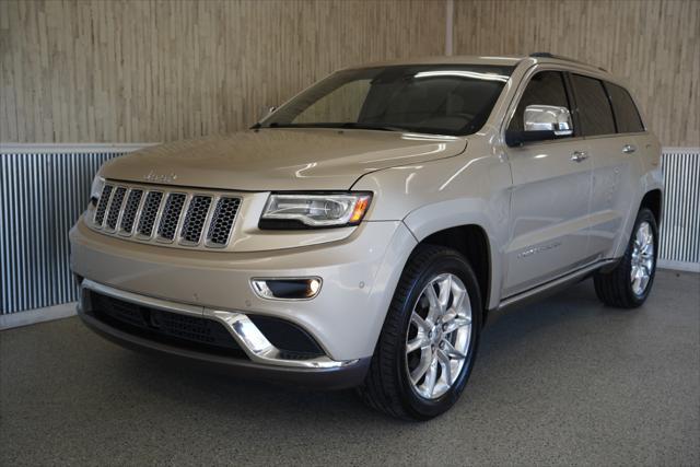 used 2014 Jeep Grand Cherokee car, priced at $10,675