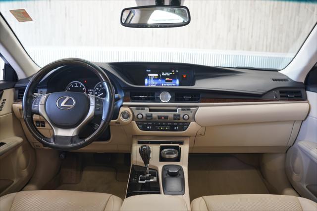 used 2015 Lexus ES 350 car, priced at $15,675