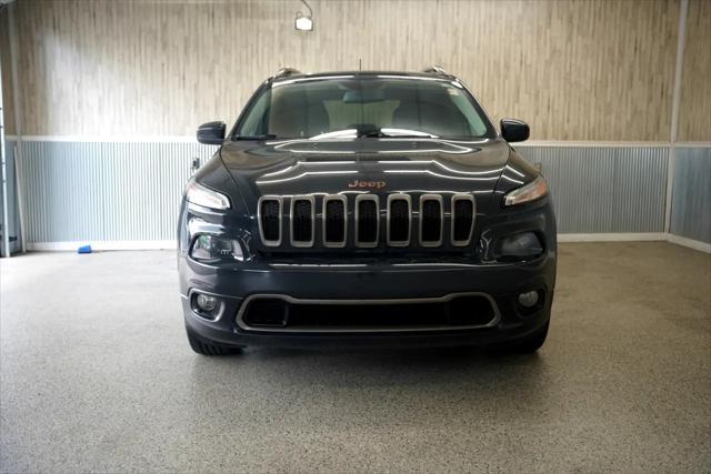 used 2016 Jeep Cherokee car, priced at $6,675