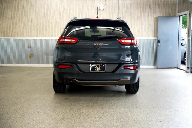 used 2016 Jeep Cherokee car, priced at $6,675