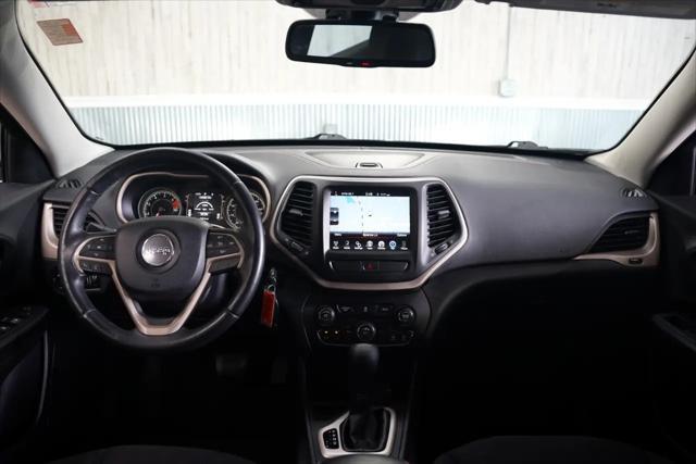 used 2016 Jeep Cherokee car, priced at $6,675