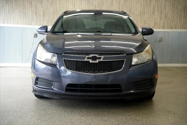 used 2013 Chevrolet Cruze car, priced at $6,375