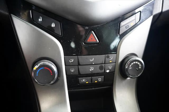 used 2013 Chevrolet Cruze car, priced at $6,375