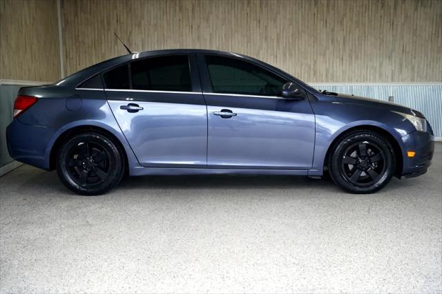 used 2013 Chevrolet Cruze car, priced at $6,375