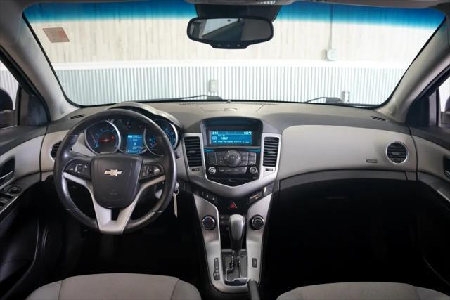 used 2013 Chevrolet Cruze car, priced at $6,375