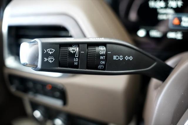 used 2025 GMC Yukon car, priced at $89,975