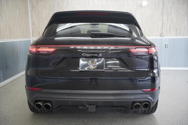 used 2019 Porsche Cayenne car, priced at $34,375