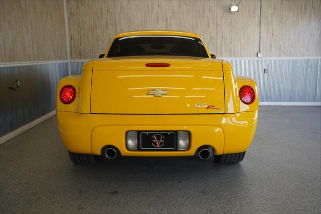 used 2005 Chevrolet SSR car, priced at $21,875