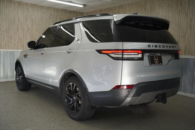 used 2018 Land Rover Discovery car, priced at $17,575