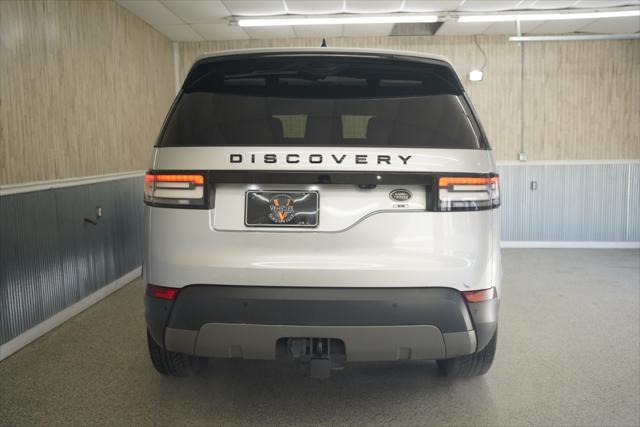 used 2018 Land Rover Discovery car, priced at $16,775