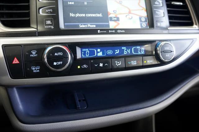 used 2016 Toyota Highlander car, priced at $22,875
