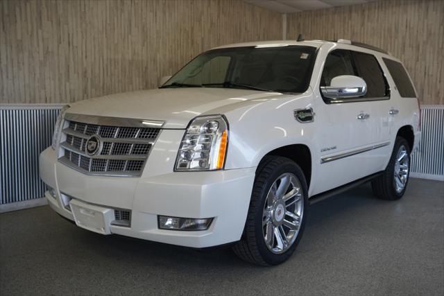 used 2012 Cadillac Escalade EXT car, priced at $15,175