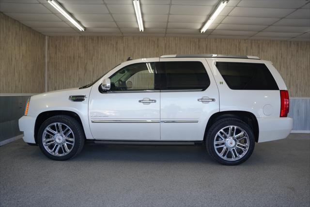 used 2012 Cadillac Escalade EXT car, priced at $15,175