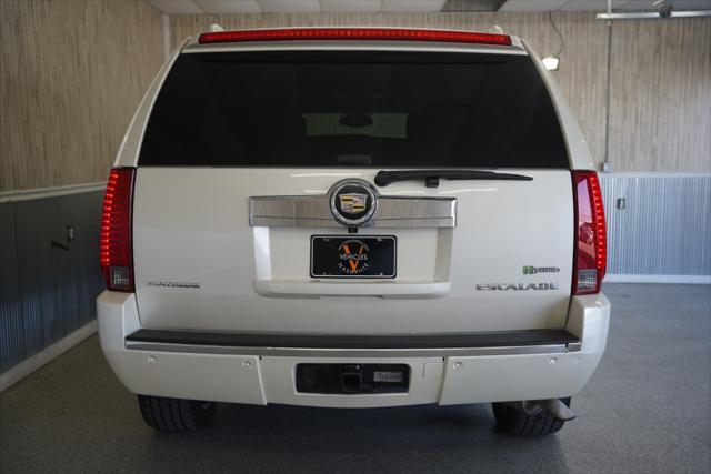 used 2012 Cadillac Escalade EXT car, priced at $15,175