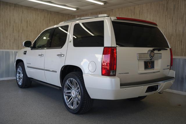 used 2012 Cadillac Escalade EXT car, priced at $15,175