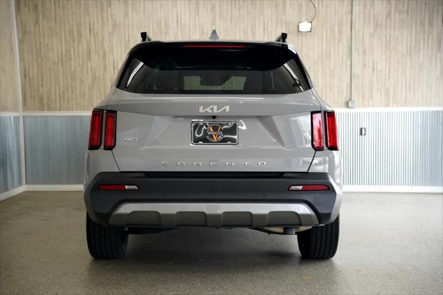 used 2022 Kia Sorento car, priced at $33,875