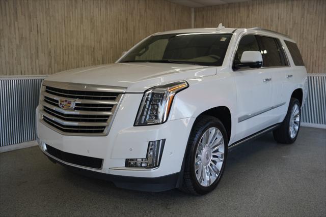 used 2020 Cadillac Escalade car, priced at $43,975