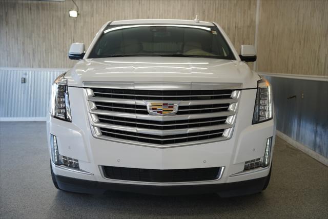 used 2020 Cadillac Escalade car, priced at $43,975