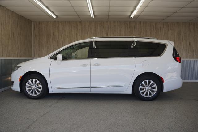 used 2019 Chrysler Pacifica car, priced at $12,975