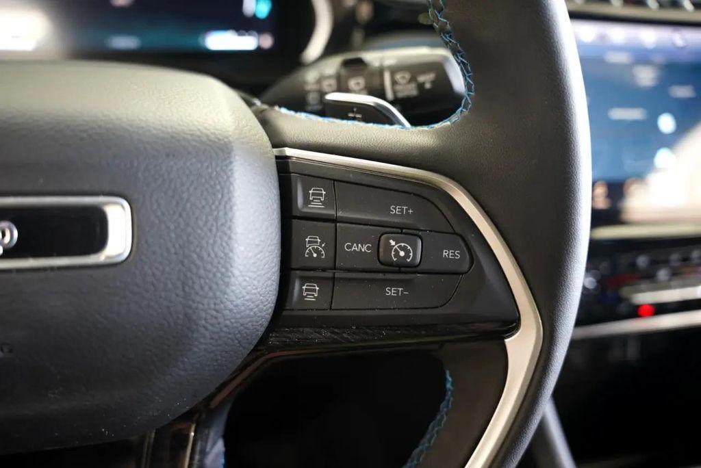 used 2022 Jeep Grand Cherokee 4xe car, priced at $35,875