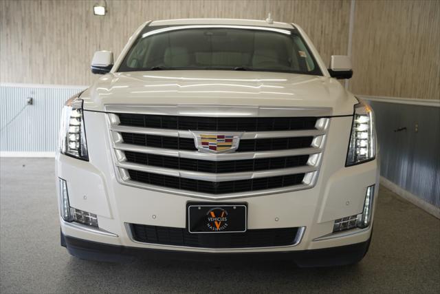 used 2015 Cadillac Escalade car, priced at $26,875