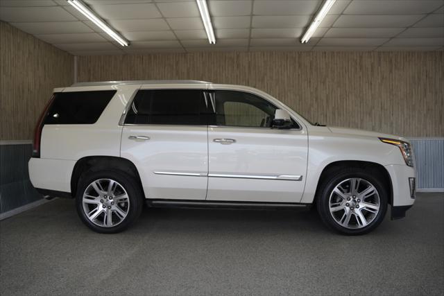 used 2015 Cadillac Escalade car, priced at $26,875