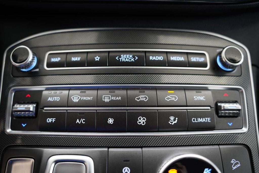 used 2023 Hyundai Santa Fe car, priced at $21,375