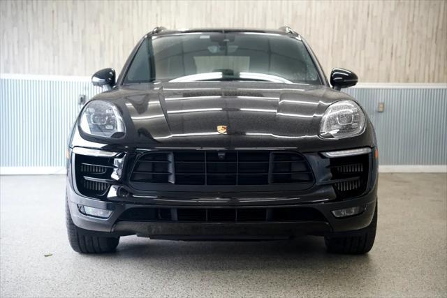 used 2018 Porsche Macan car, priced at $39,975