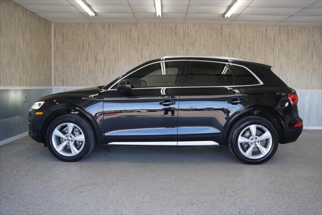 used 2020 Audi Q5 car, priced at $25,475