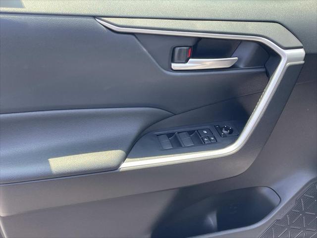 used 2020 Toyota RAV4 Hybrid car, priced at $26,462