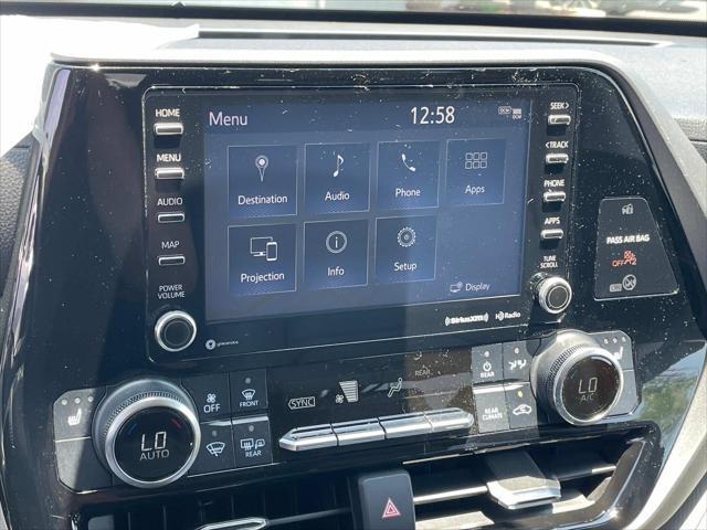 used 2021 Toyota Highlander Hybrid car, priced at $41,998