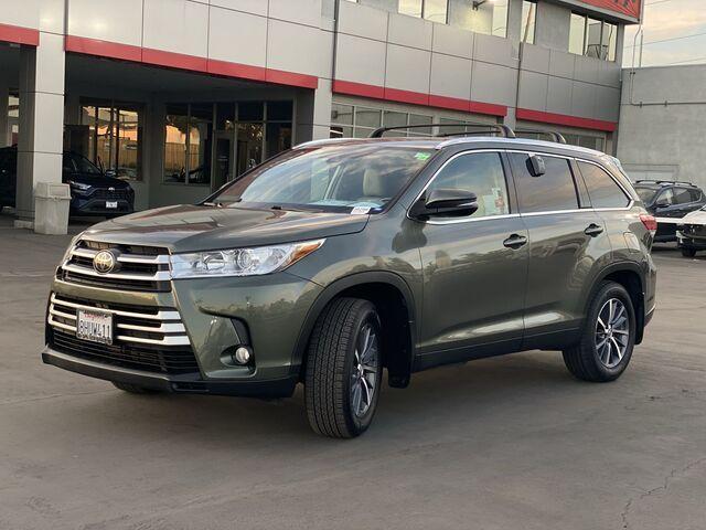 used 2019 Toyota Highlander car, priced at $21,888