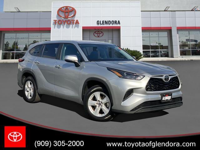 used 2023 Toyota Highlander car, priced at $34,888