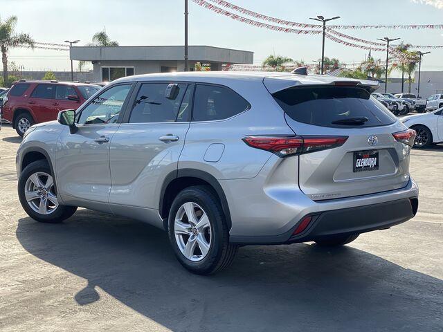 used 2023 Toyota Highlander car, priced at $34,888