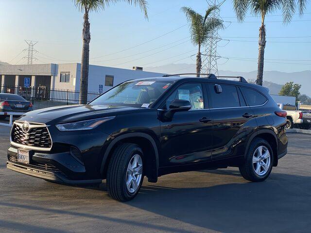 used 2021 Toyota Highlander car, priced at $27,888