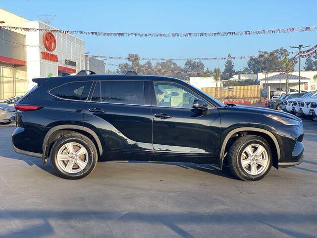 used 2021 Toyota Highlander car, priced at $27,888