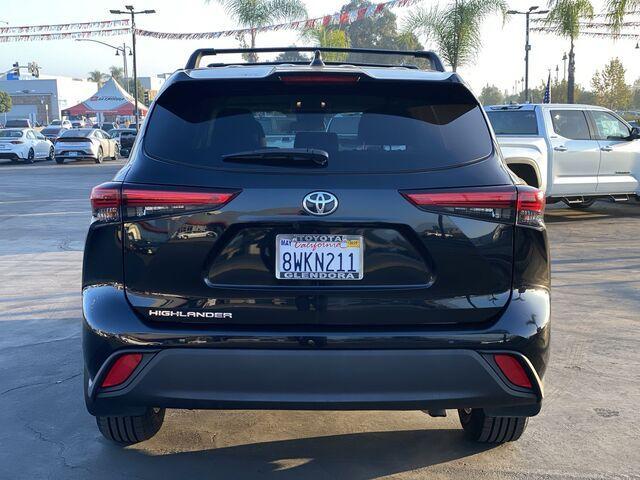 used 2021 Toyota Highlander car, priced at $27,888