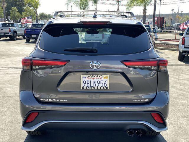 used 2022 Toyota Highlander car, priced at $39,258