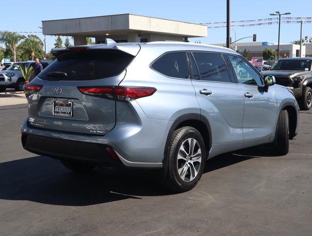 used 2022 Toyota Highlander car, priced at $34,695